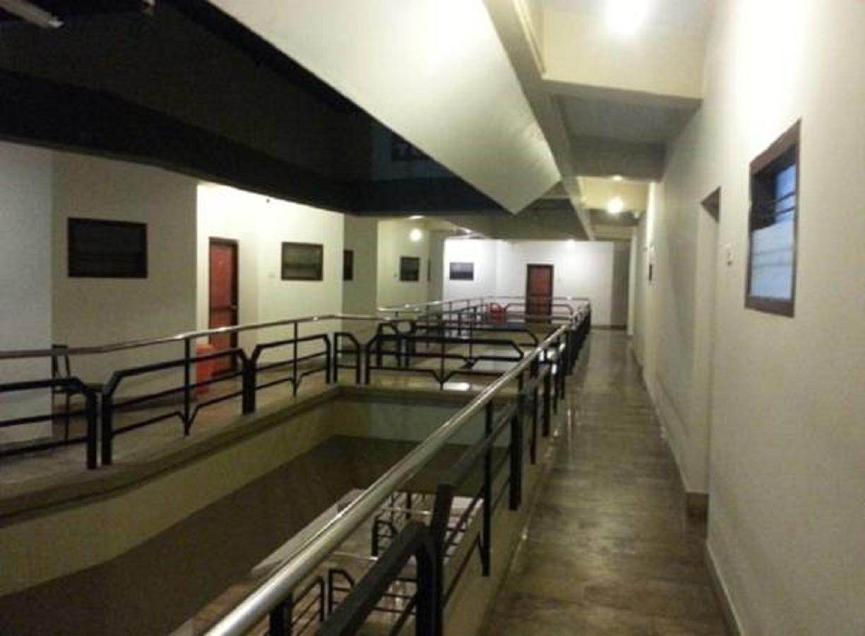 Hotel The Rubis Kottakkal Exterior foto